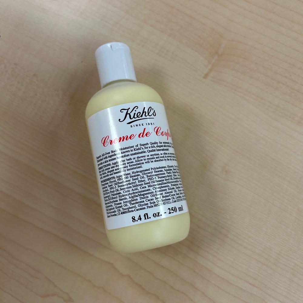Kiehl's Creme De Corps Body Moisturizer Cream 8.4 oz 250 ml New, sealed